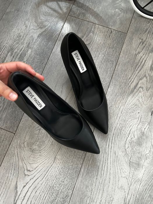 Buty szpilki czarne czółenka stave madden obcas
