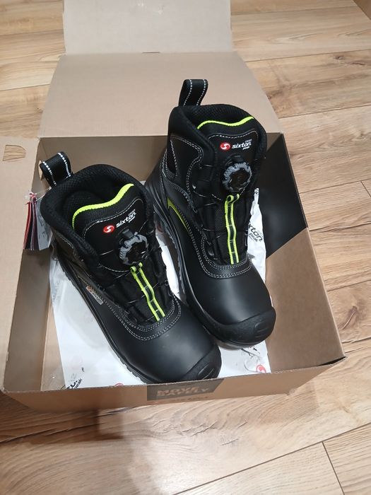 Buty robocze zimowe robocze r 42.