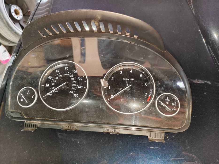 Приборна панель, щиток, приборка BMW F15 F25 F26 F10 F11 F07 БМВ