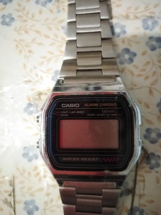 Vendo o relógio bom estado