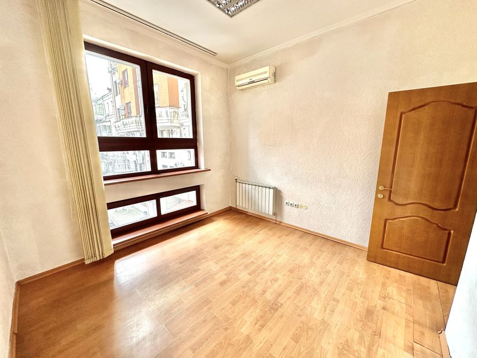 Аренда офис помещение 90м2, 4 кабинета Олимпийская Шота Руставели 44