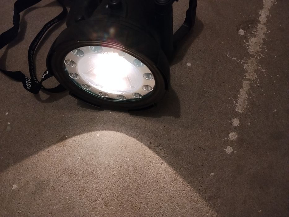 Szperacz Guardsman LED+ halogen