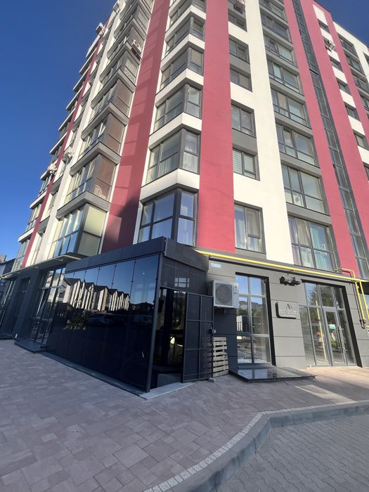 Продам приміщення у ЖК Гранд Липини