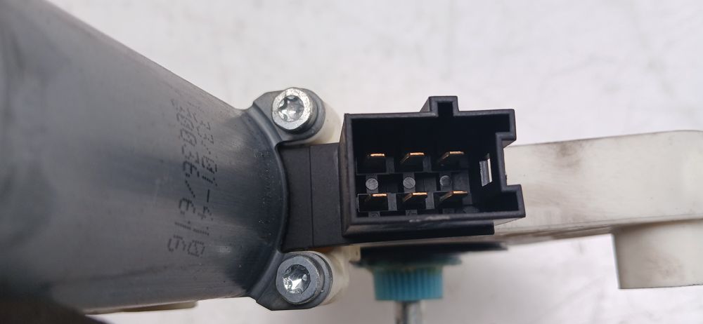 Motor vidro trás esquerdo MERCEDES-BENZ Classe A (W169)