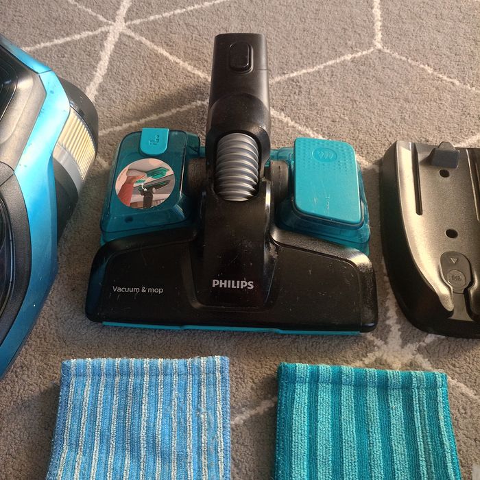 Odkurzacz Philips aqua pro ( części)