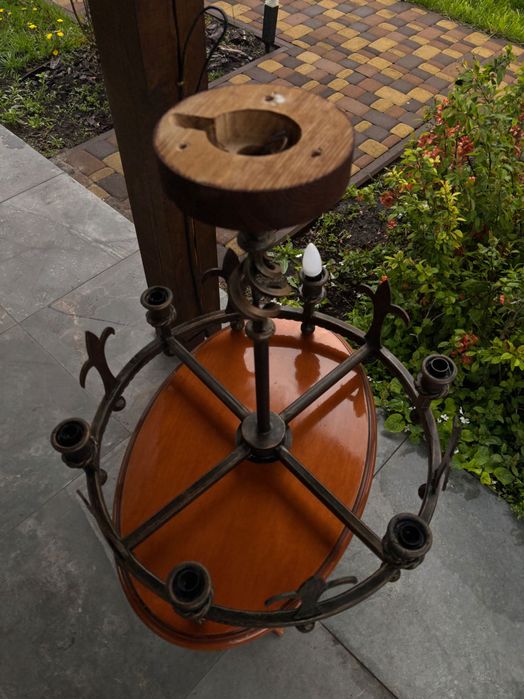 Кована люстра , ручна робота