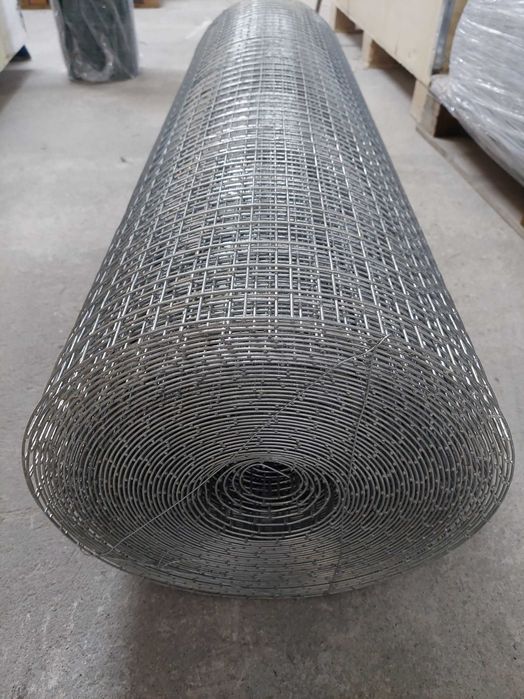 Siatka hodowlana zgrzewana oko 19x19mm  DRUT 2mm OCYNK OGNIOWY 25 mb