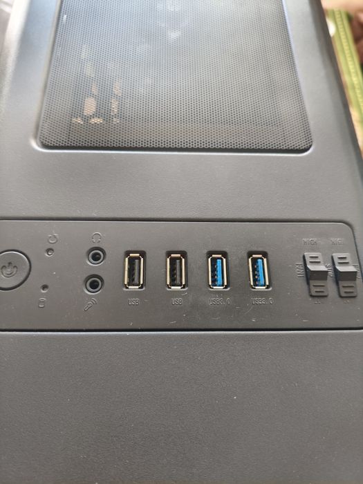 Komputer stacjonarny Intel i5-7500: GTX 1060 6GB : 16GB RAM