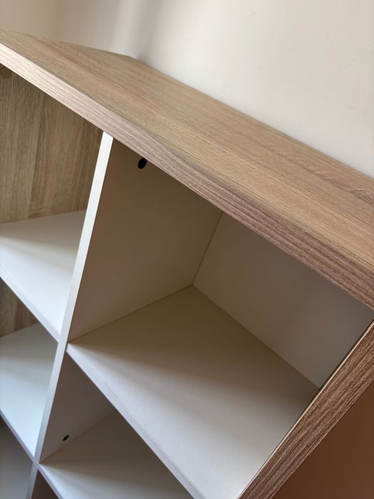 Estante em Bom Estado