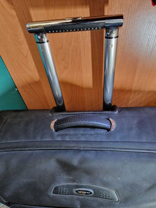 Samsonite - walizka na garnitur ubrania buty