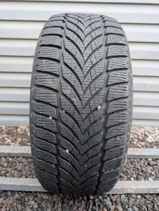 Зимова шина розпаровка Goodyear 215/45 R17 215*45 17 Ultragrip Ice-2