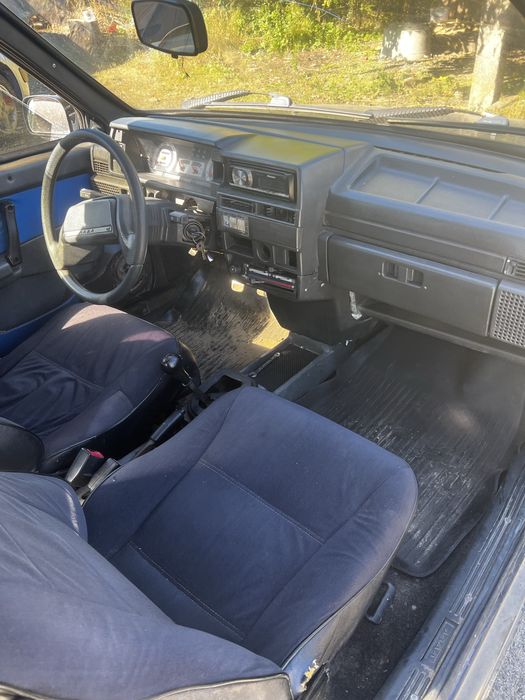 Автомобіль ваз 2108