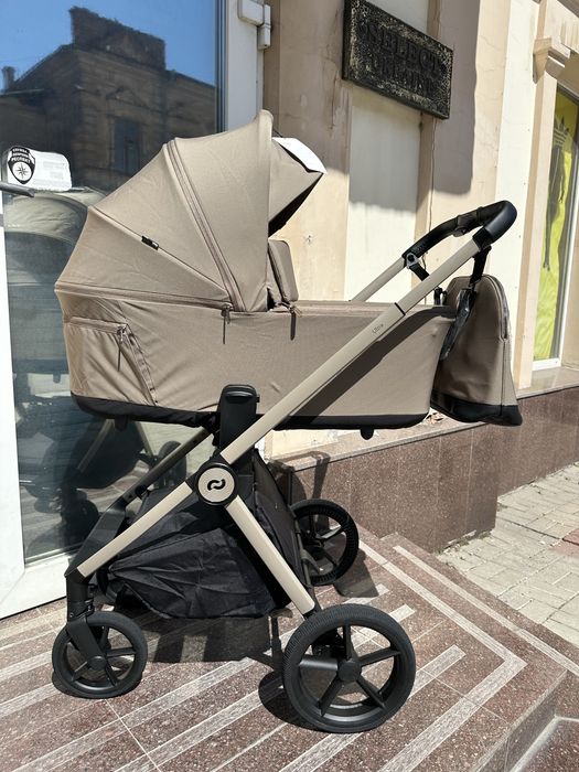 Універсальна коляска 2в1 Carrello Ultra F 2026 року зі складною люлькою