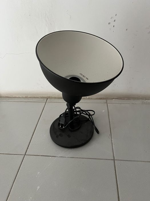 Candeeiro preto para espaço