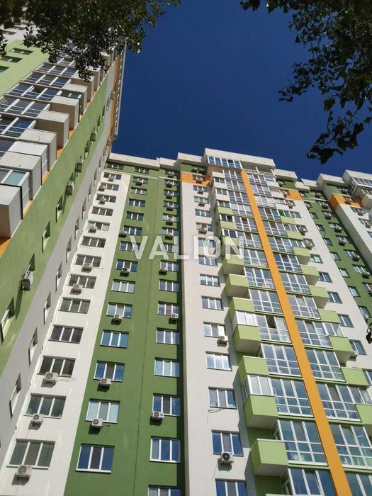 Продам 4-х кім. кв.в 2 рівня . ЖК  Академ Парк.Вернадского