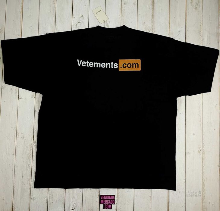 Футболка vetements