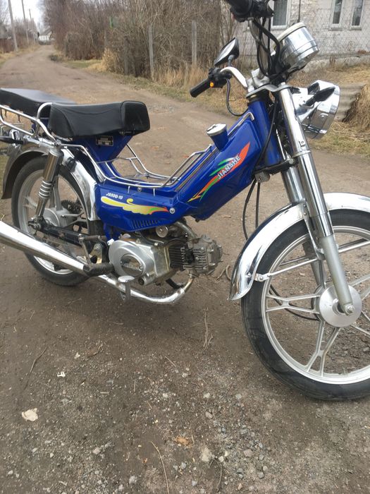 Дельта майже новий