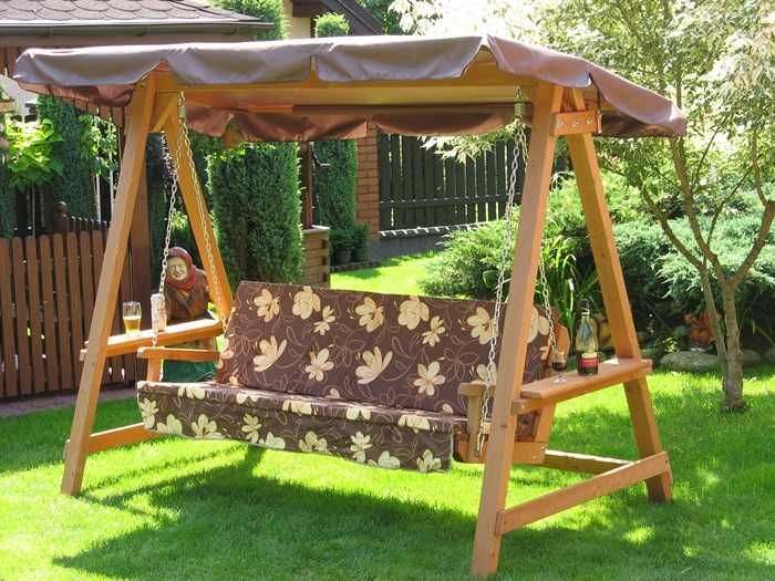 Huśtawka Drewniana ogrodowa z Daszkiem