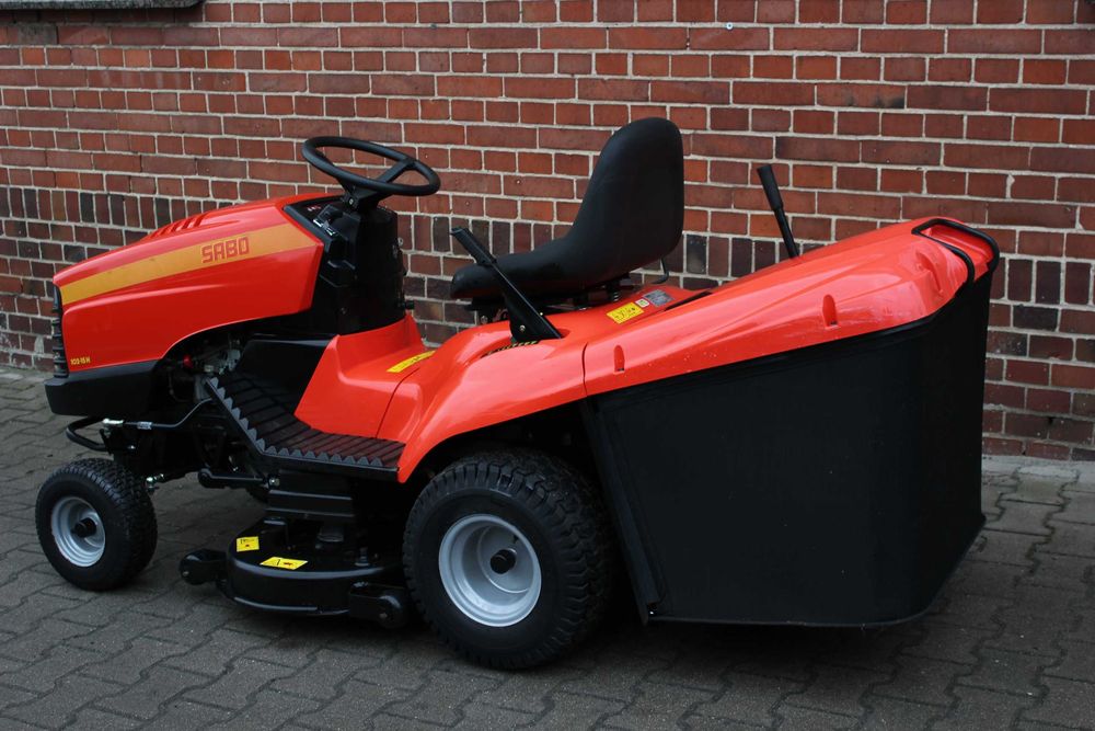 Sabo 102-15 H Castelgarden TRAKTOREK Kosiarka