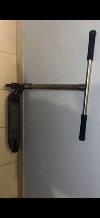 Hulajnoga wyczynowa składana