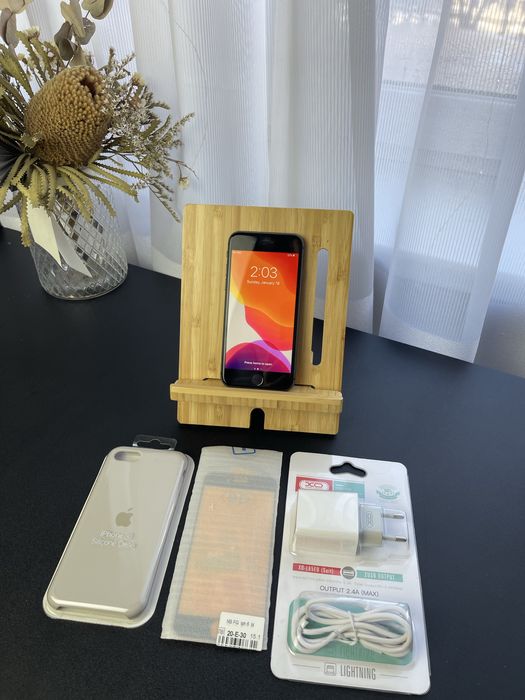 100% АКБ IPhone 8 | Айфон 64gb Neverlock