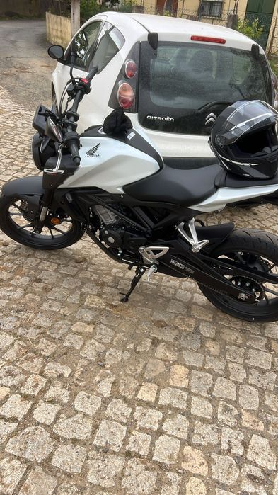 Honda CB125R Neo Sports Cafe 2026