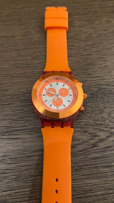 Relógio Parfois usado.