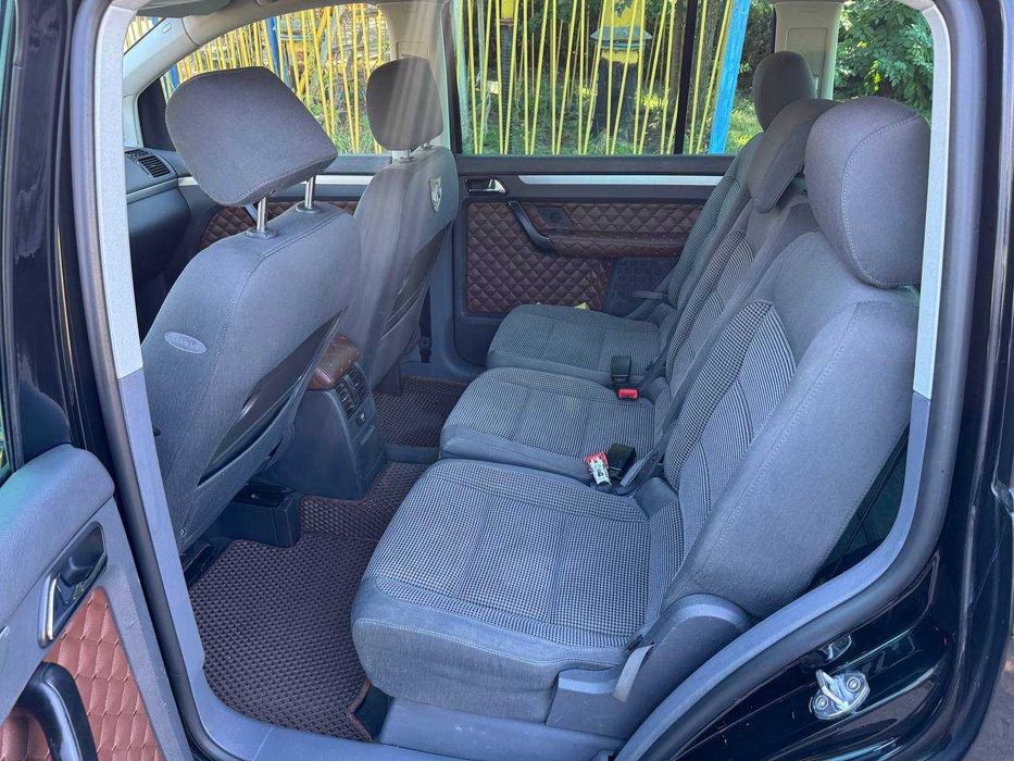 Volkswagen Touran 2005р.