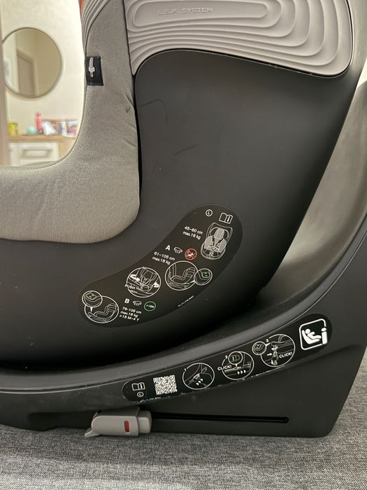 Автокрісло Cybex Sirona 360 105см 18кг