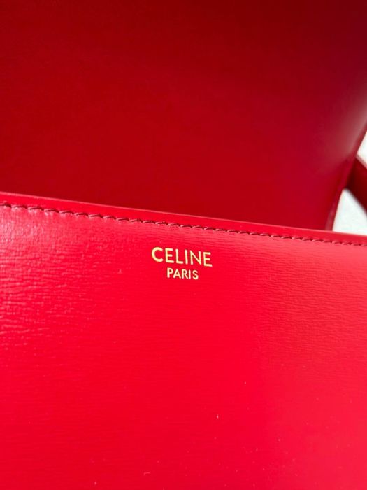 Неймлвірна сумка від Celine