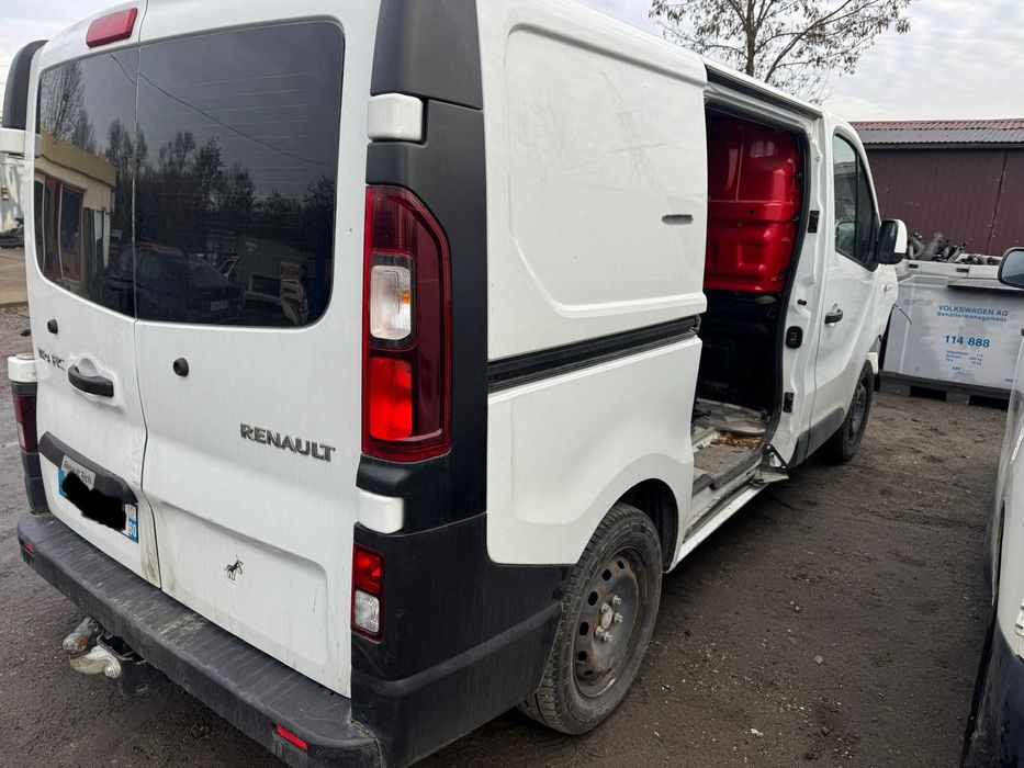Karoseria ćwiartka bok cała dokumenty Renault Trafic III L1H1 2019 FR