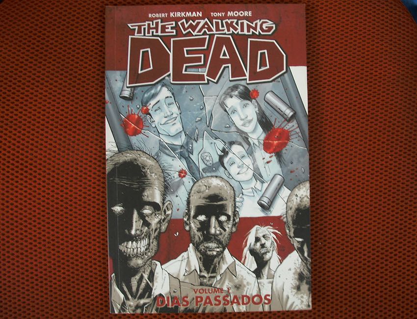 BD Banda Desenhada The Walking Dead 1 em português