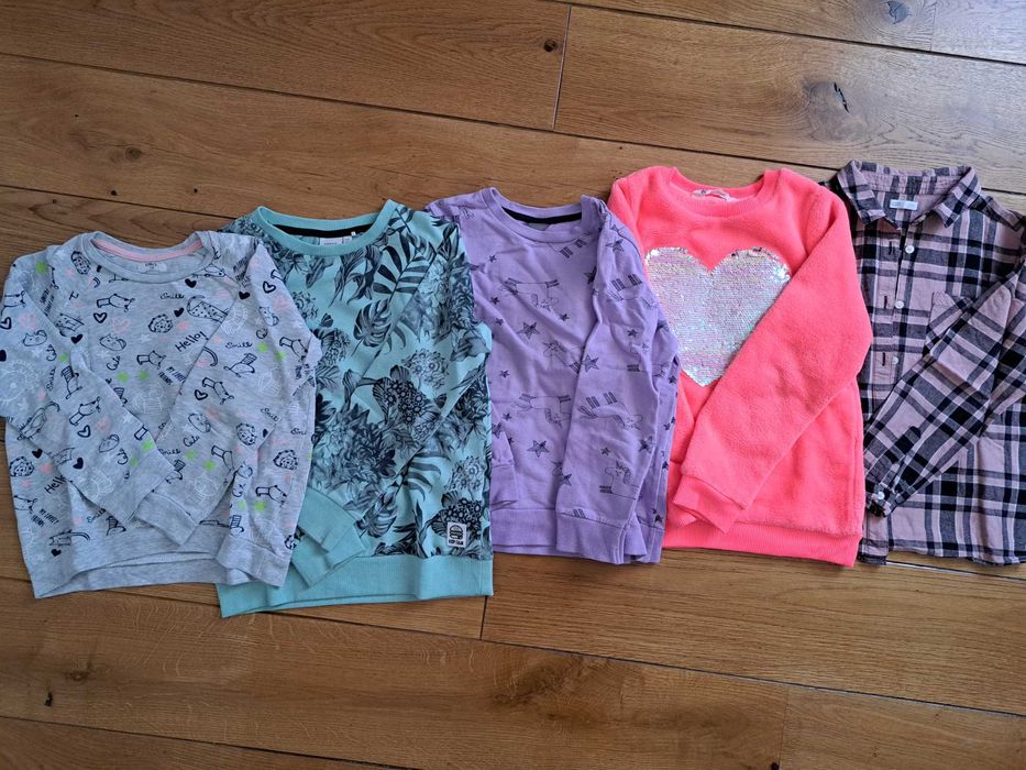 Paka ubrań dla dziewczynki r 122/128