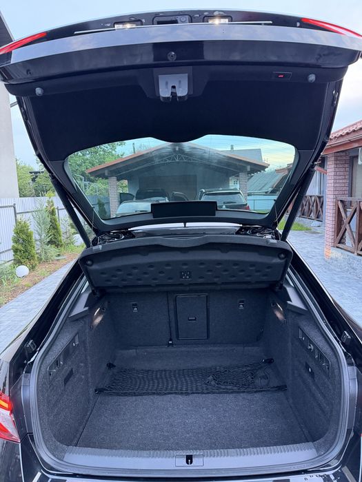 Skoda Superb 2.0 tdi 2023