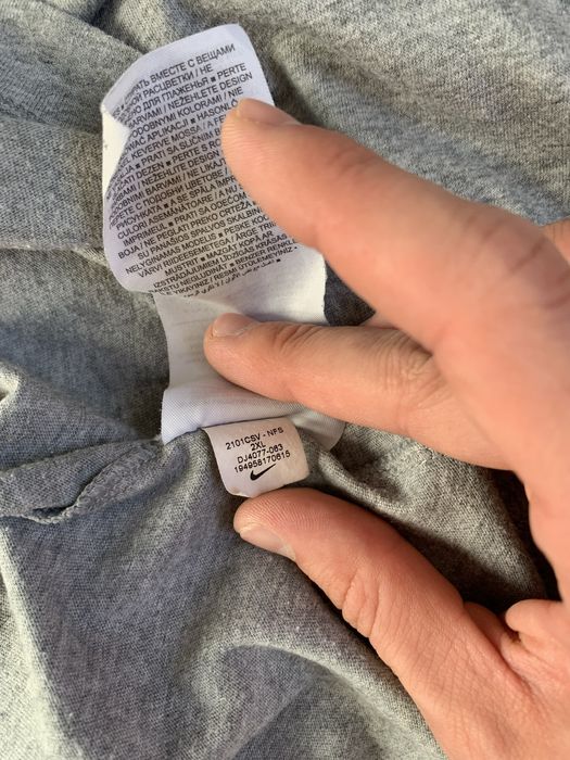 Футболка Nike Swoosh