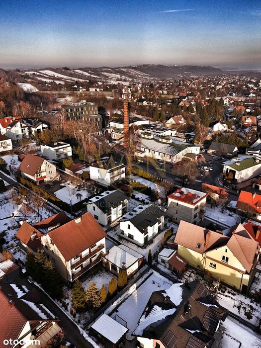 Dwupoziomowe mieszkanie z ogródkiem i tarasem | Myślenice | parking w