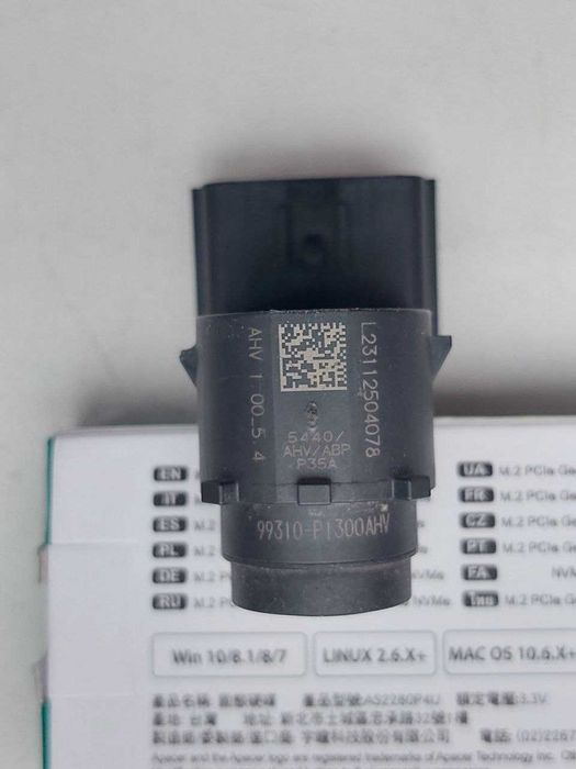 Датчик парктроніка заднього бампера Kia Niro 2