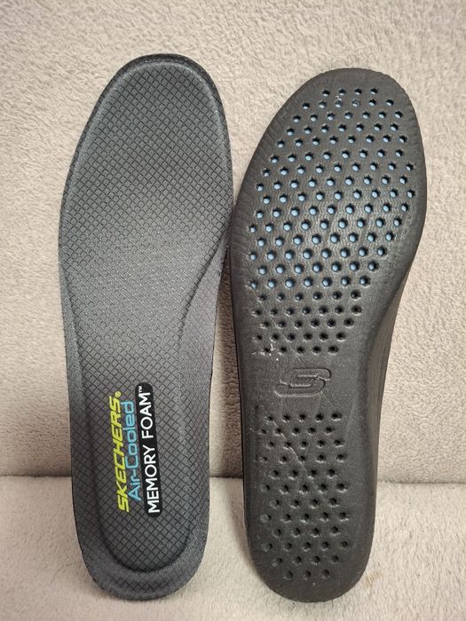 Продам кросівки Lowa Gorgon GTX Ws 41 р  та Skechers Pelland dyna air men's 52559 bbk 42 р.