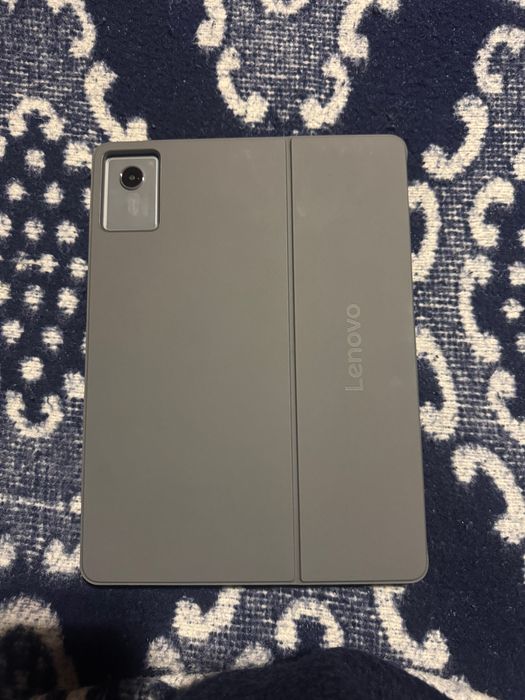 Tablet LENOVO Cinzento
