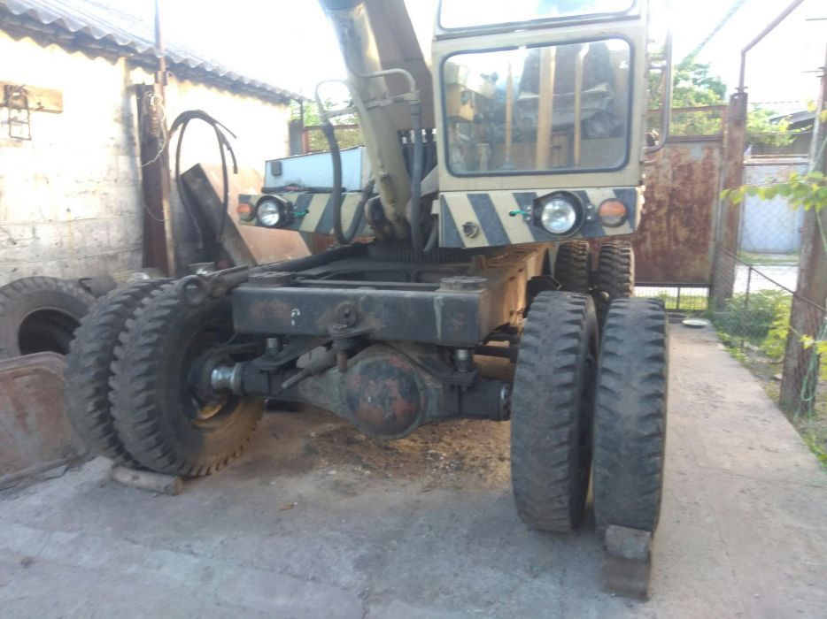 Екскаватор Warynski k406