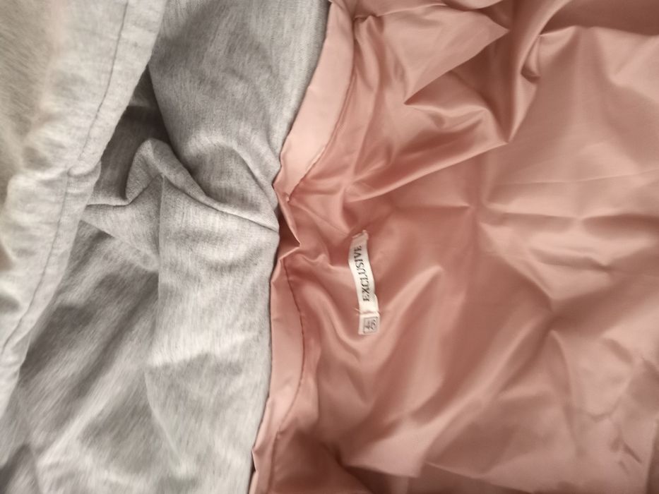 Куртка осіння 46 розмір