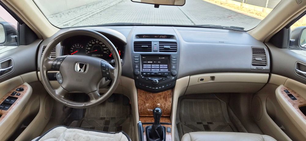 Honda Accord 2.4 benzyna USA 2004 Rok - zadbana