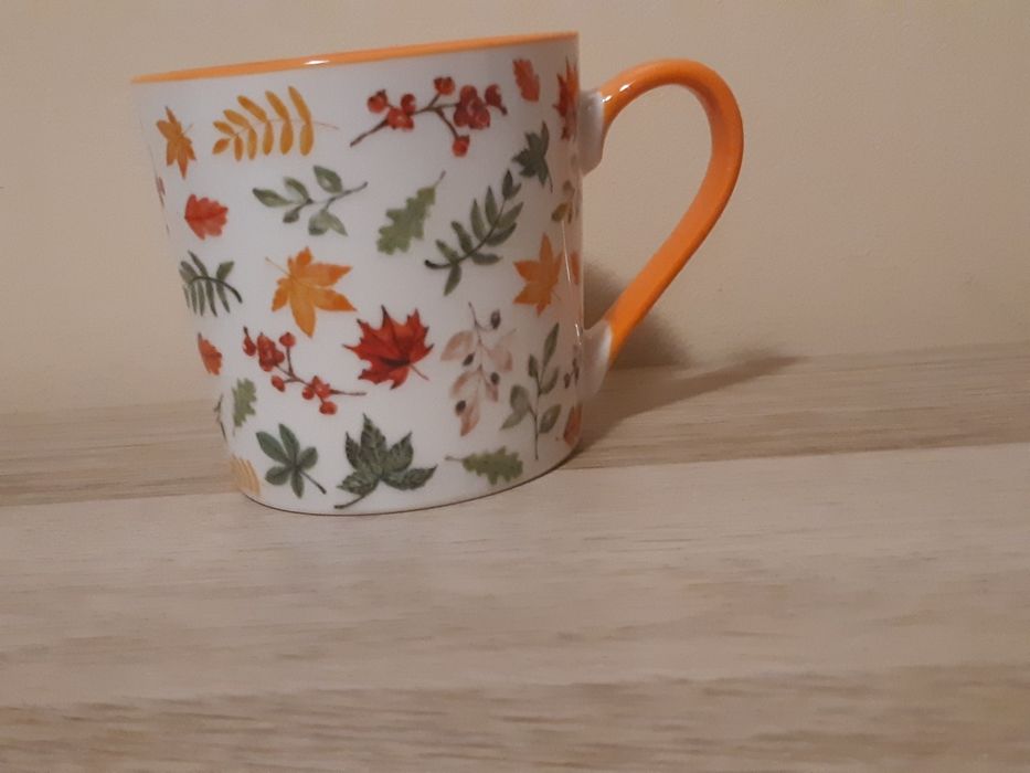 Caneca de outono431849838446520320