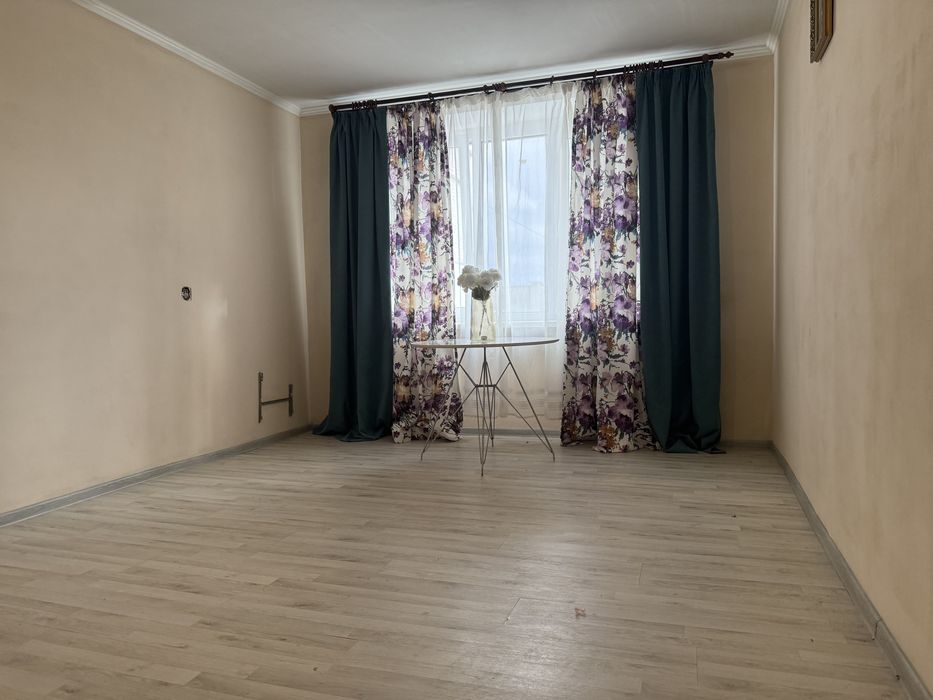 Продаж 1-кім. квартири 36 м.кв., в. Галицька м.Стрий