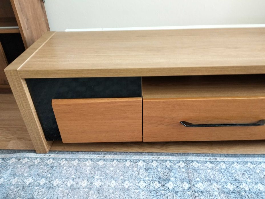 szafka pod telewizor