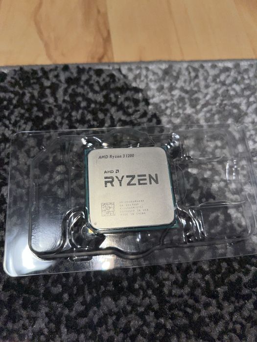 AMD Ryzen 3 1200 + chłodzenie