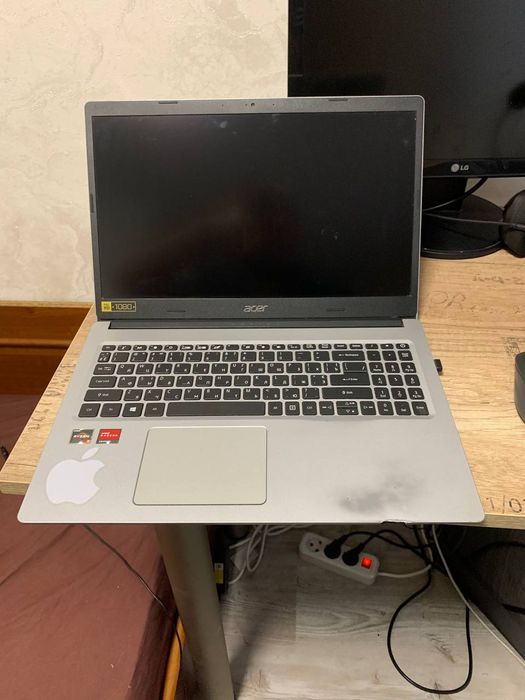 Продам Acer Aspire A315-23