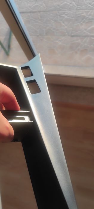 Moldura central Mercedes 190