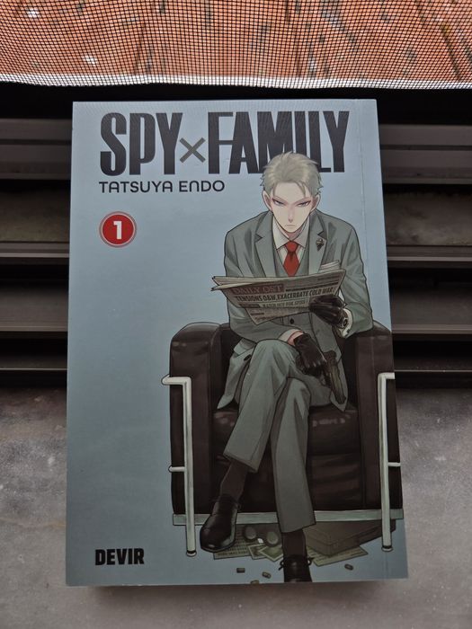 Spy Family volume 1