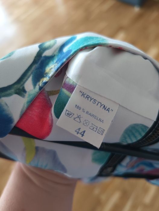 Sukienka w kwiaty,roz 44